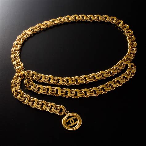 chanel chain belt.